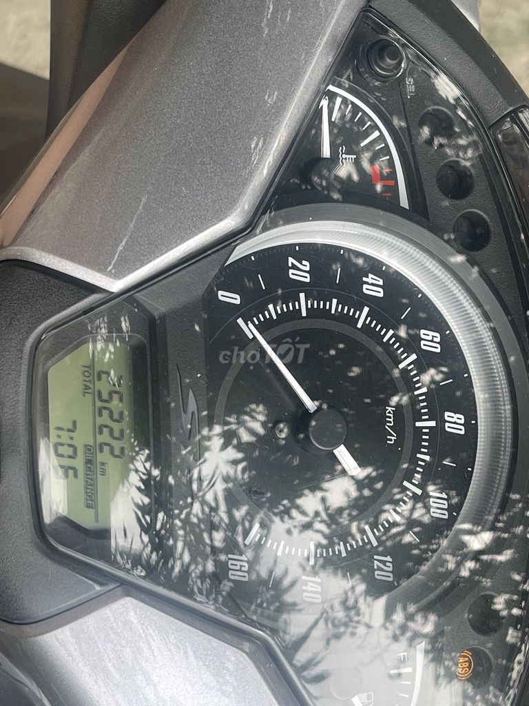 Honda SH 150i 2018, серебристый, 22252 км