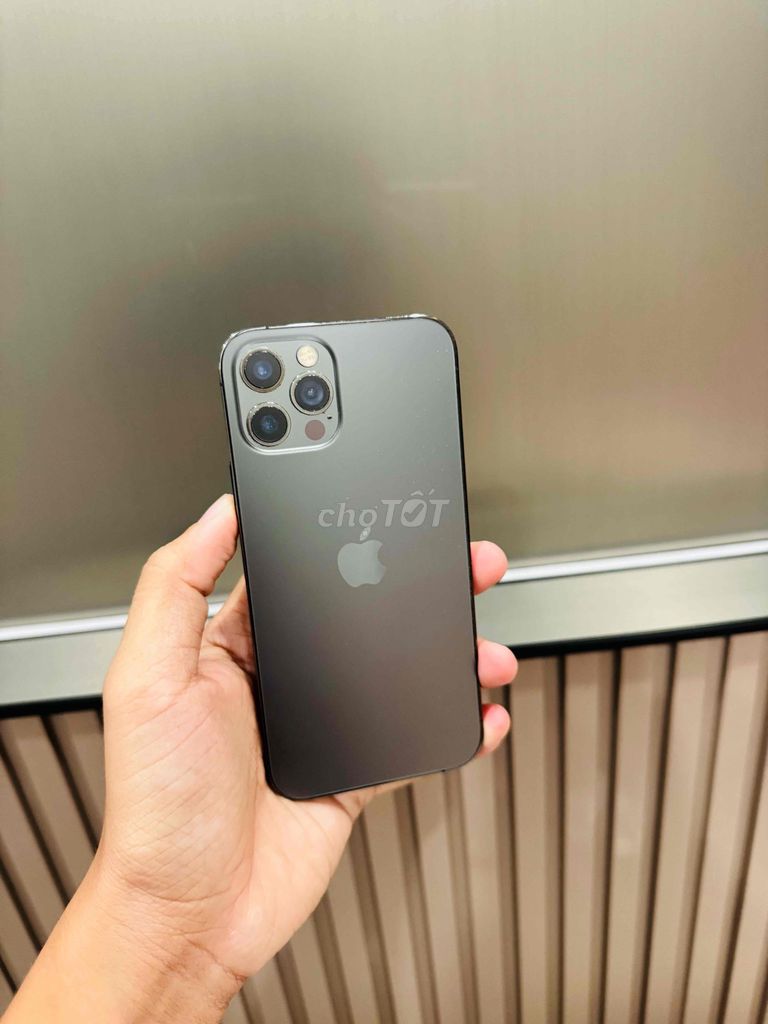 iPhone 12 Pro 256G Quốc Tế Full chức năng. Mua bán Điện thoại tại Quận Thanh Khê Đà Nẵng được đăng bởi Sky Phone hình 1