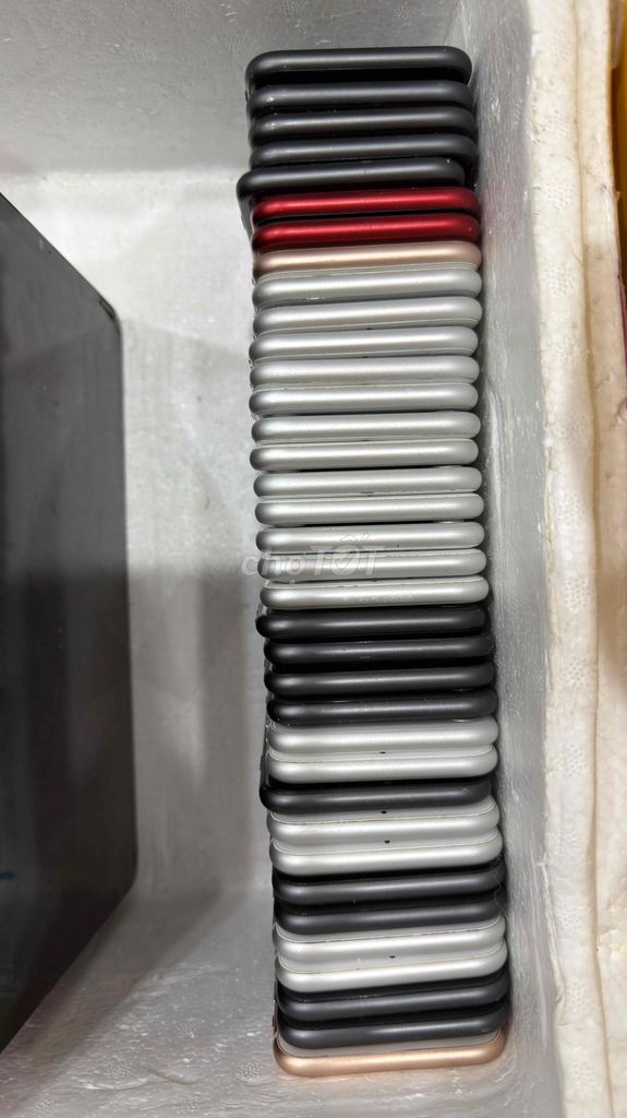 iPhone 8G 64GB Đa màu 99%. Mua bán Điện thoại tại Quận Cầu Giấy Hà Nội được đăng bởi nguyễn vương hình 1
