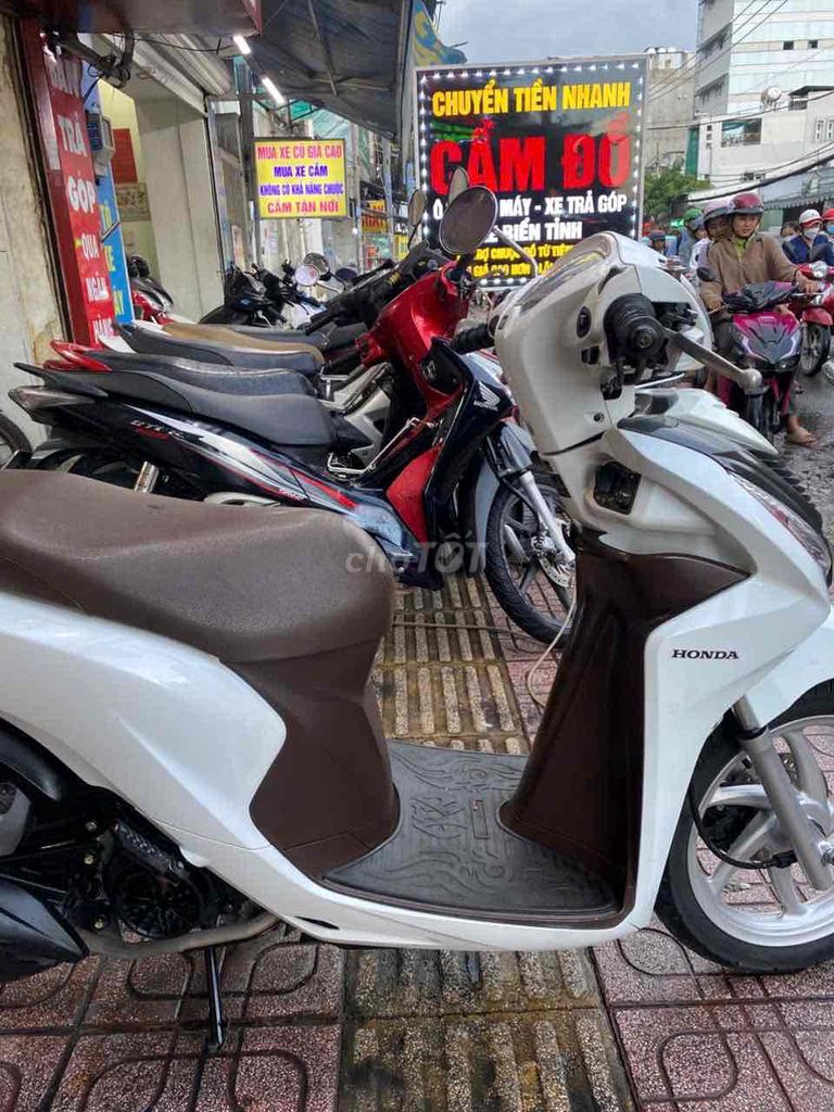 vision 2019 chính chủ máy siêu cọp zin 100% đầu zi. Mua bán Xe máy tại Quận 7 Tp Hồ Chí Minh được đăng bởi Gia Bảo  hình 7