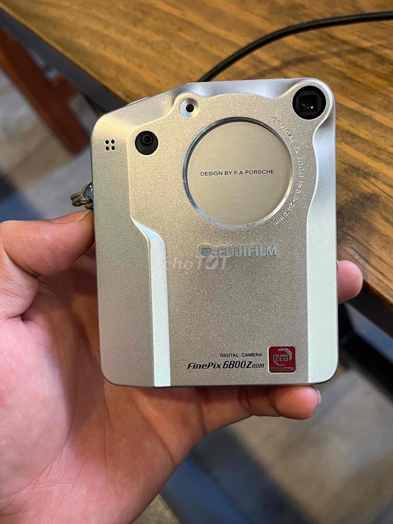 Máy ảnh Fujifilm FinePix 6800Z Bạc 2001. Mua bán Máy ảnh, Máy quay tại Quận 6 Tp Hồ Chí Minh được đăng bởi Nguyễn Dũng hình 1