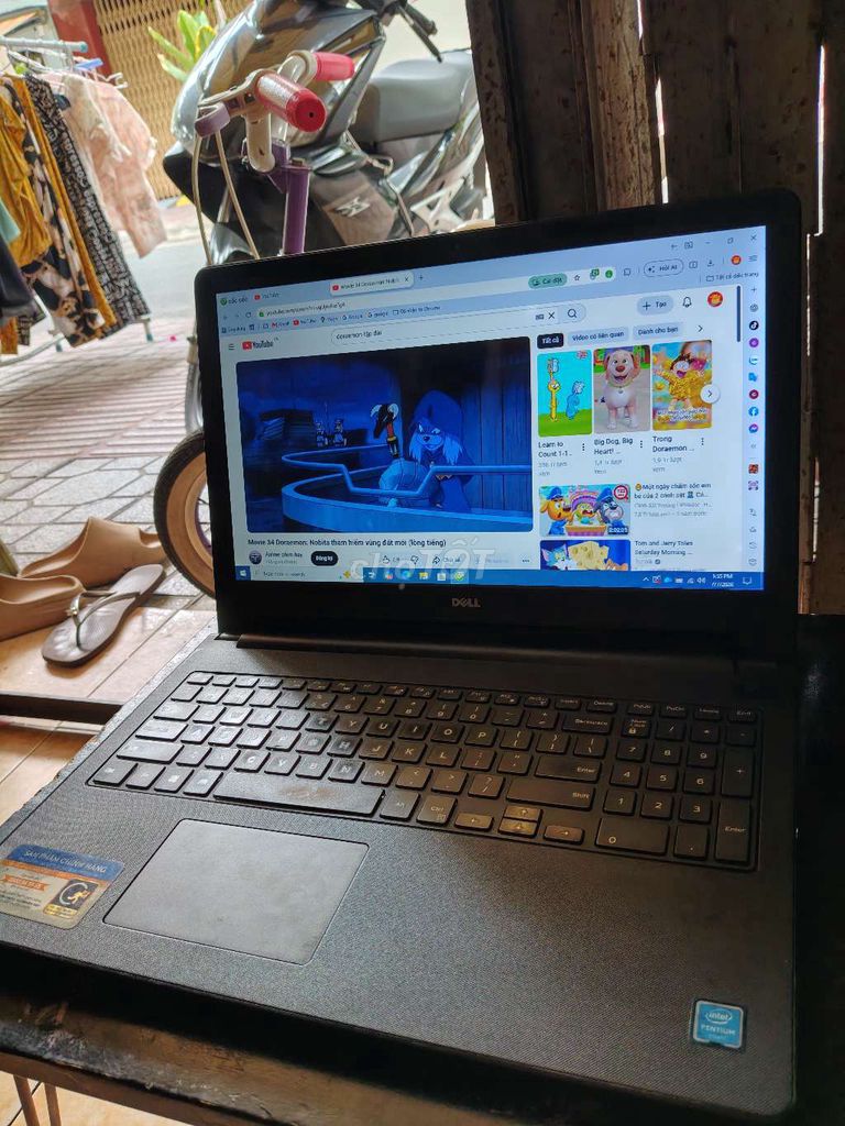 Dell Inspiron 15-3552. 4/128ssd.15.6,pin trên 4h . Mua bán Laptop tại Quận 6 Tp Hồ Chí Minh được đăng bởi Tung hình 1