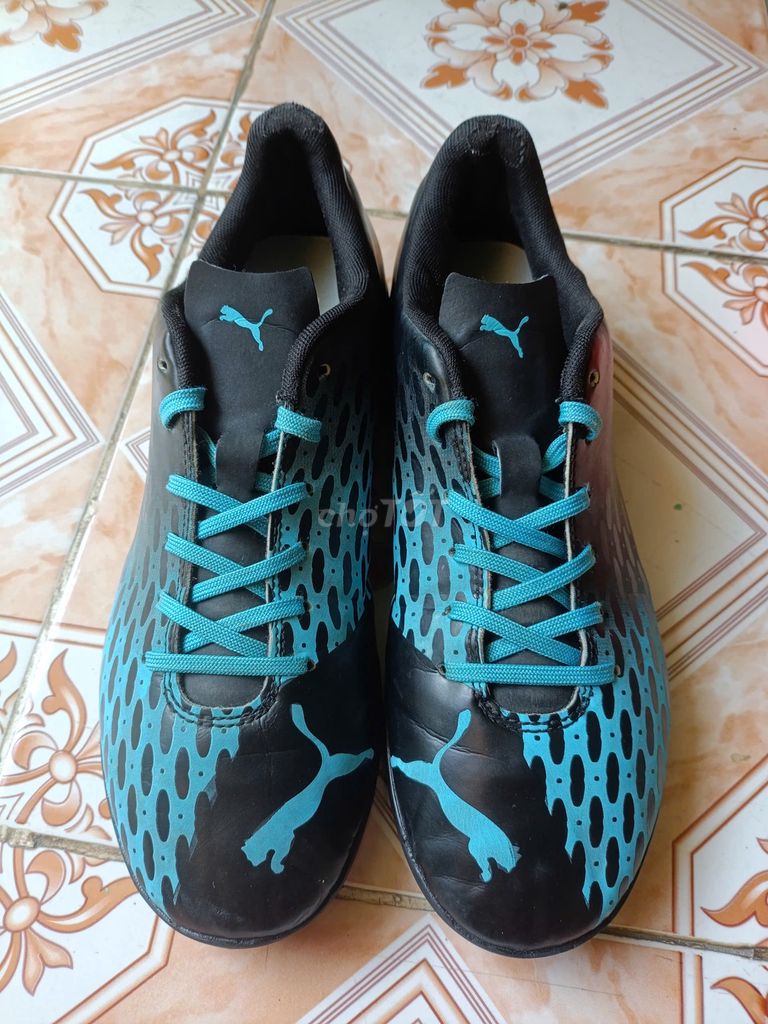 Giày đá bóng Puma Spirit Size 42 27cm