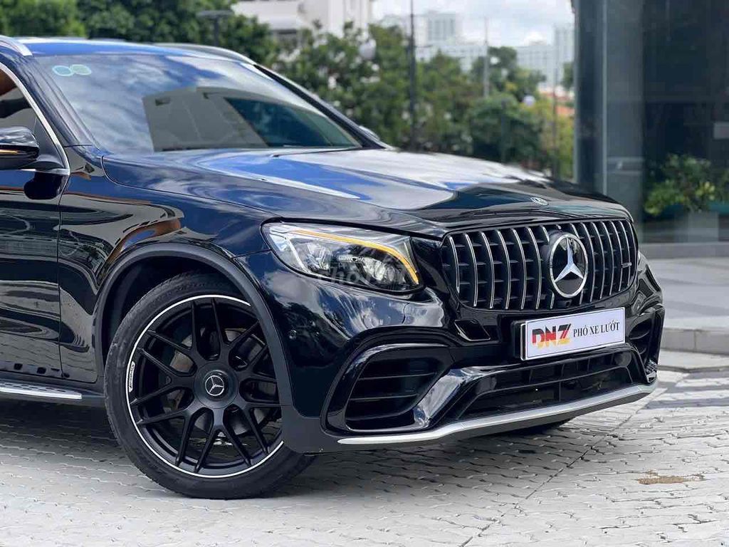 Mercedes Benz GLC250 full glc63 2019 - 35000 km