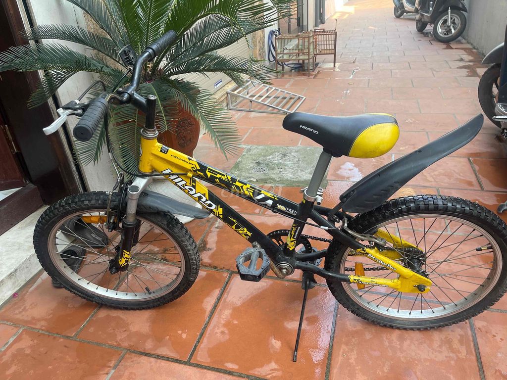 Thanh lý xe đạp trẻ em và người lớn. Mua bán Xe đạp tại Quận Long Biên Hà Nội được đăng bởi Nguyễn Thị Thanh Huyền hình 8