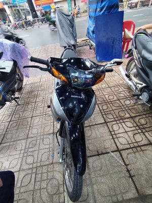 Đổi qua mô tô nên cần bán em Wave S100 chính chủ .. Mua bán Xe máy tại Quận 5 Tp Hồ Chí Minh được đăng bởi A Tuấn 