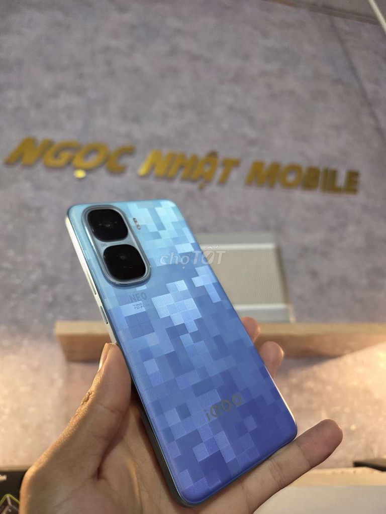 IQOO NEO 10 ProPlus5G (12/256GB) 8 Elite Pin6800. Mua bán Điện thoại tại Thành phố Buôn Ma Thuột Đắk Lắk được đăng bởi Nguyễn Ngọc Nhật hình 1