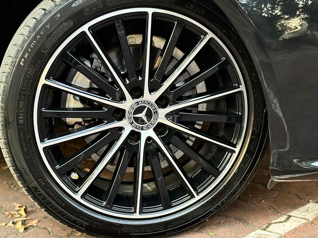 Mercedes-Benz C200 2019 Exclusive ( mid-hybrid ). Mua bán Ô tô tại Quận 6 Tp Hồ Chí Minh được đăng bởi Lyanh hình 16