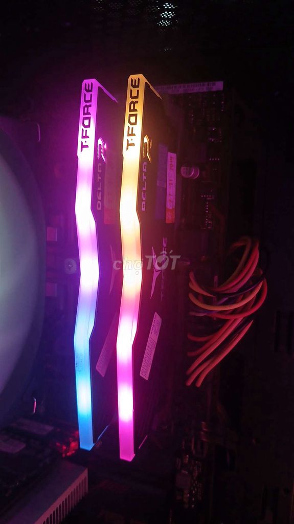 RAM TeamGroup T-Force Delta RGB 8GB 3000MHz Đen. Mua bán Linh kiện (RAM, Card...) tại Thành phố Tân An Long An được đăng bởi VŨ TRỌNG HIẾU hình 1