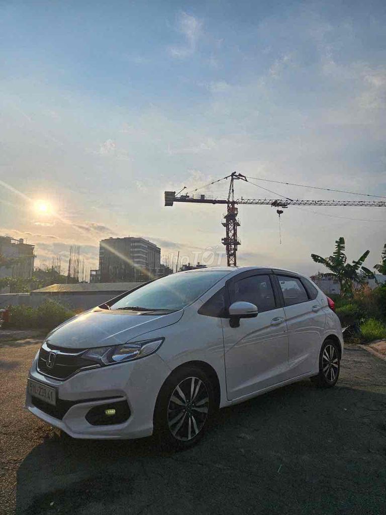 Honda Jazz 2019 1.5 VS - 90000 km. Mua bán Ô tô tại Quận Gò Vấp Tp Hồ Chí Minh được đăng bởi Thuỳ Giang hình 7