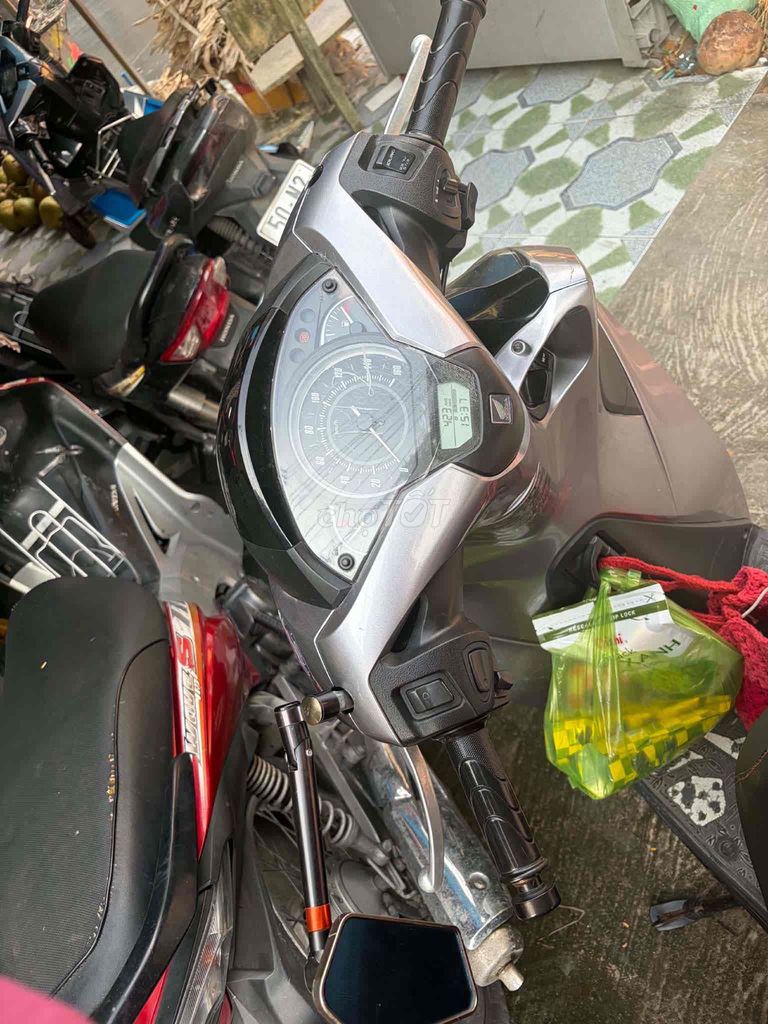 Хонда SH 150i АБС серый 2019