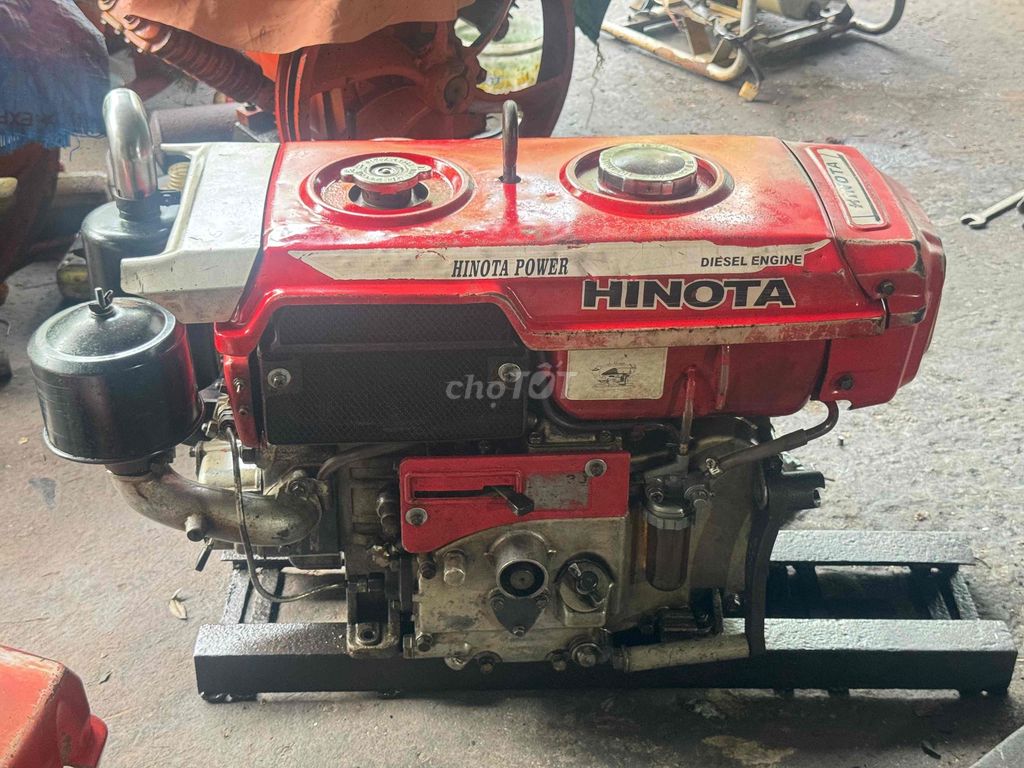 Động cơ diesel Hinota 120 Đỏ Kim loại. Mua bán Đồ chuyên dụng, Giống nuôi trồng tại Huyện Hồng Ngự Đồng Tháp được đăng bởi Ngô Hạnh hình 1