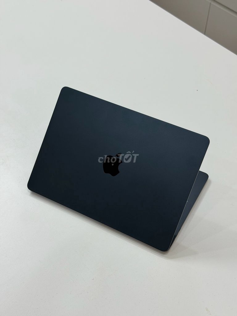 Apple MacBook Air M2 16GB/256GB  2022. Mua bán Laptop tại Quận Đống Đa Hà Nội được đăng bởi Cường Nguyễn hình 1