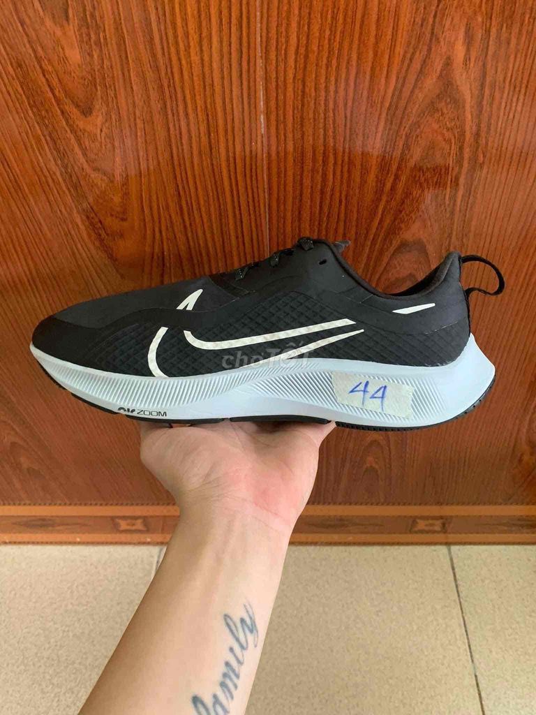 nike ari zoom pegasus 37 Shield quá ngon ae ạ 📍