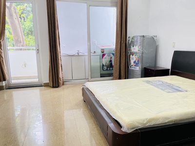 Chính chủ cho thuê căn phòng dịch vụ mặt tiền khu Bàu Cát Tân Bình