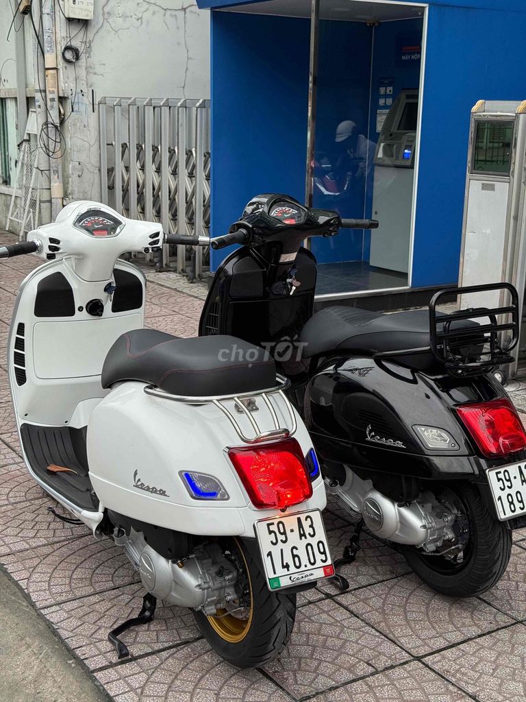 Vespa GTS 300 Abs 2018 chính chủ Tphcm. Mua bán Xe máy tại Quận Phú Nhuận Tp Hồ Chí Minh được đăng bởi VESPA Piaggio Quốc Vương  hình 4