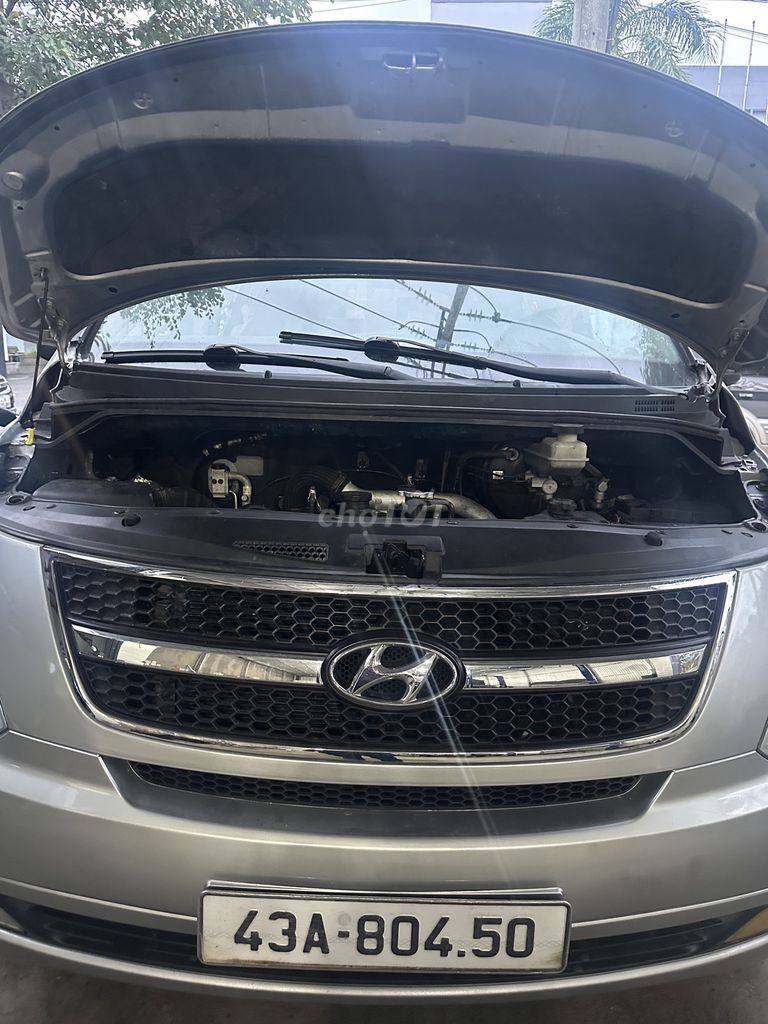 Hyundai Starex 2015 2.5D MT - 300000 km. Mua bán Ô tô tại Huyện Hòa Vang Đà Nẵng được đăng bởi Quốc Huy hình 3