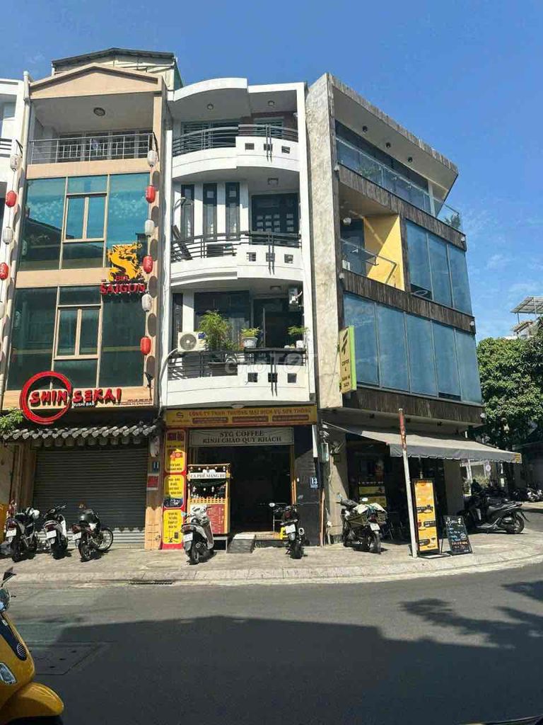 Rent · 6 bd · 64 м² · Quận Phú Nhuận, ул. Đường Hoa Phượng