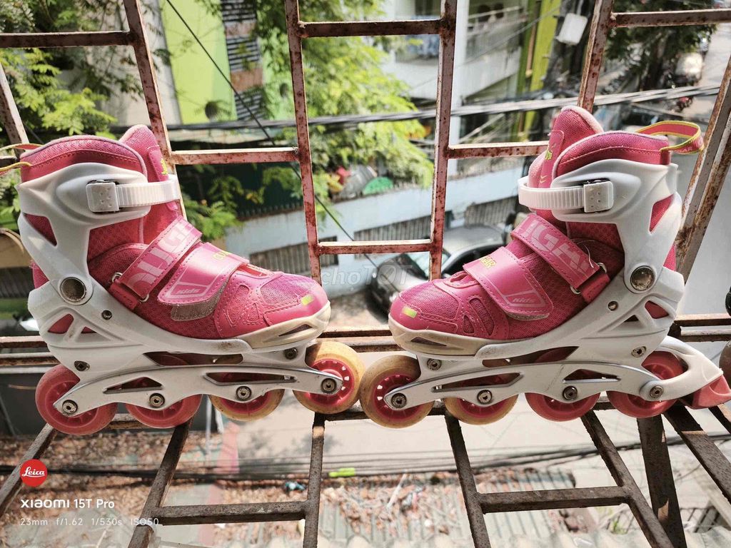 Giày patin Cougar size L Hồng. Mua bán Đồ thể thao, Dã ngoại tại Quận Ba Đình Hà Nội được đăng bởi Nhung Nguyen hình 1