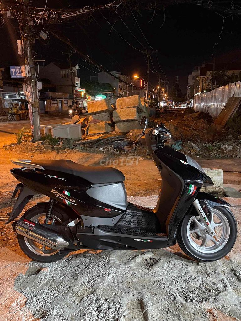 xe Dylan 150 - Đại Bàng Đen. Mua bán Xe máy tại Quận Gò Vấp Tp Hồ Chí Minh được đăng bởi Thắng Tài Lộc hình 3