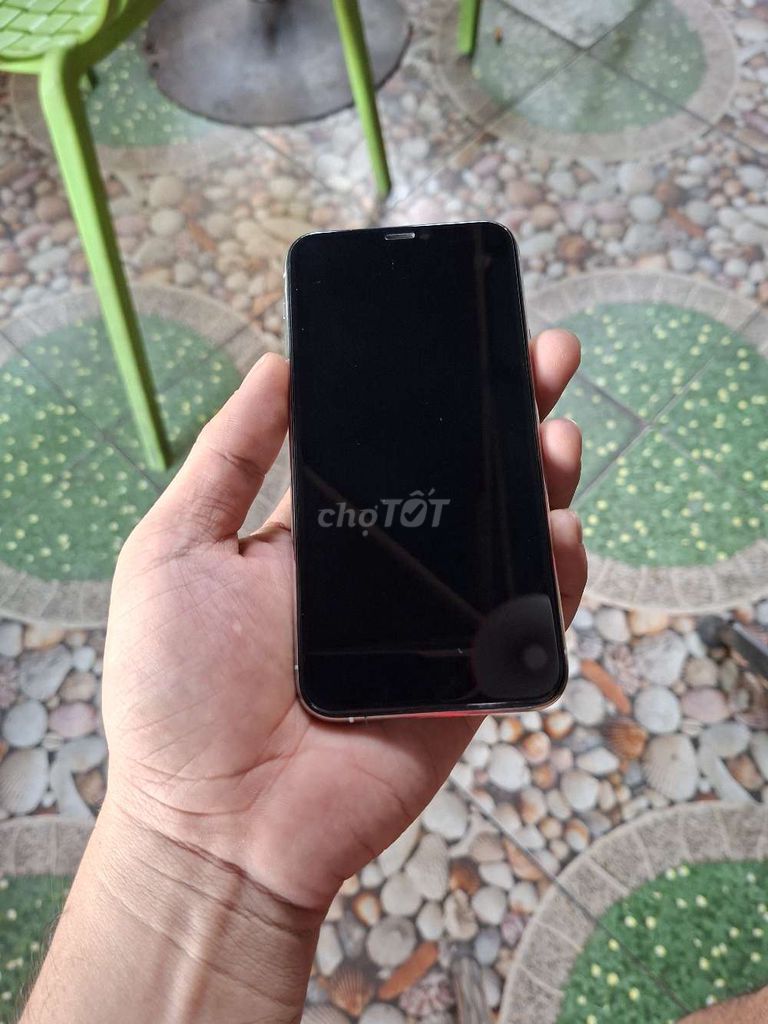 IPhone 11 Pro Trắng 256gb quốc tế. Mua bán Điện thoại tại Quận Bình Tân Tp Hồ Chí Minh được đăng bởi V I N H hình 1