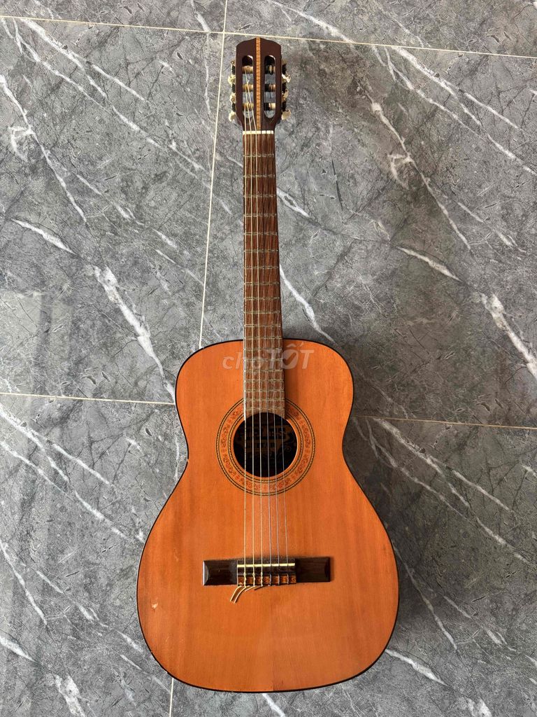 Đàn guitar Classic size 3/4, Nhật cũ âm thanh hay.. Mua bán Nhạc cụ tại Huyện Hóc Môn Tp Hồ Chí Minh được đăng bởi Nguyễn Dương Định hình 1