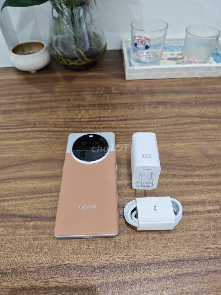 Oppo Find X6 Pro 5G 16/256GB Nâu. Mua bán Điện thoại tại Quận Hoàng Mai Hà Nội được đăng bởi Trần Ngọc Hiếu hình 1