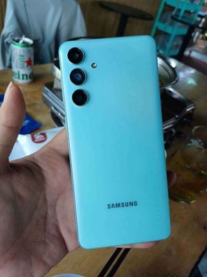 Samsung Galaxy M55 5G 12GB/256GB Xanh ngọc