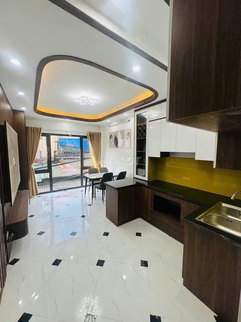 Дом в переулке 281 Фудиен, угловой, проездной, для авто