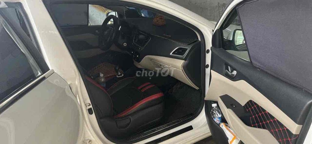 Hyundai acsent 2021 - 120000 km. Mua bán Ô tô tại Huyện Núi Thành Quảng Nam được đăng bởi Trân minh hùng hình 4