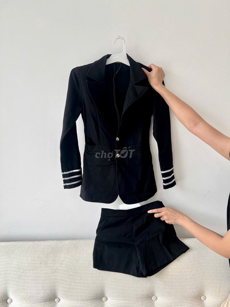 Bộ vest nữ co giãn size M. Mua bán Quần áo tại Huyện Hòa Thành Tây Ninh được đăng bởi Cô Ba hình 1