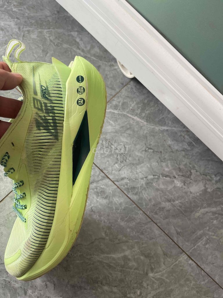 Giày chạy bộ Qiaodan Proo đế carbon size 39. Mua bán Giày dép tại Huyện Cư Kuin Đắk Lắk được đăng bởi Nhật Quang hình 1