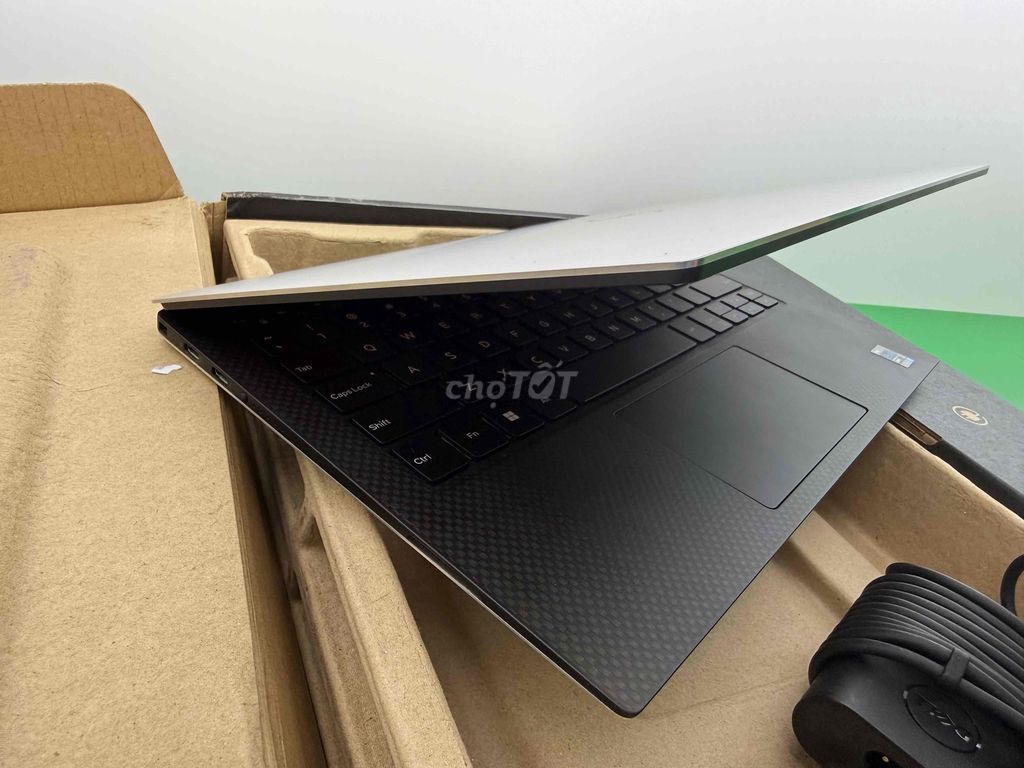 Dell XPS 9305 i7 16GB/256GB. Mua bán Laptop tại Thành phố Buôn Ma Thuột Đắk Lắk được đăng bởi Long US hình 1