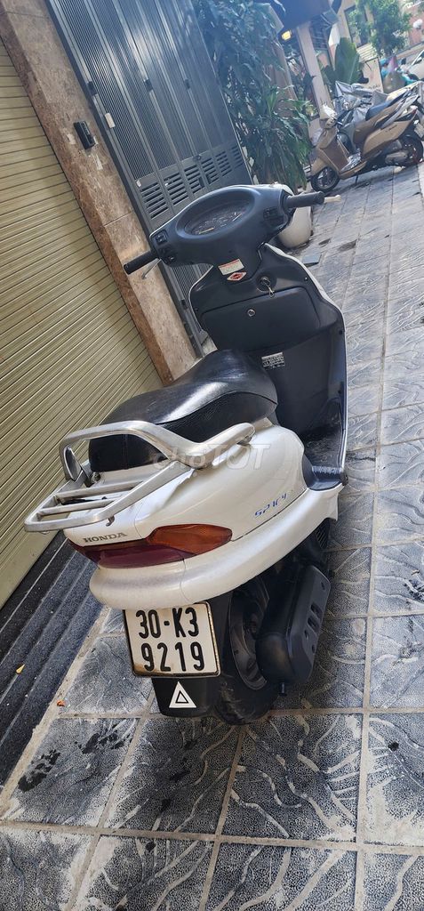 Thanh lý Spacy 2010. Mua bán Xe máy tại Quận Cầu Giấy Hà Nội được đăng bởi Ngân hình 2