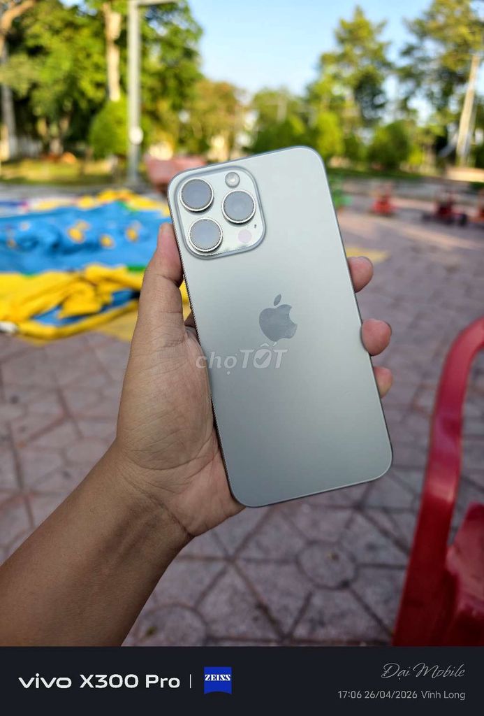 iPhone 15 Pro Max 256GB Xám Quốc tế. Mua bán Điện thoại tại Thành phố Vĩnh Long Vĩnh Long được đăng bởi Đại Mobile Báo đúng tình trạng  hình 1