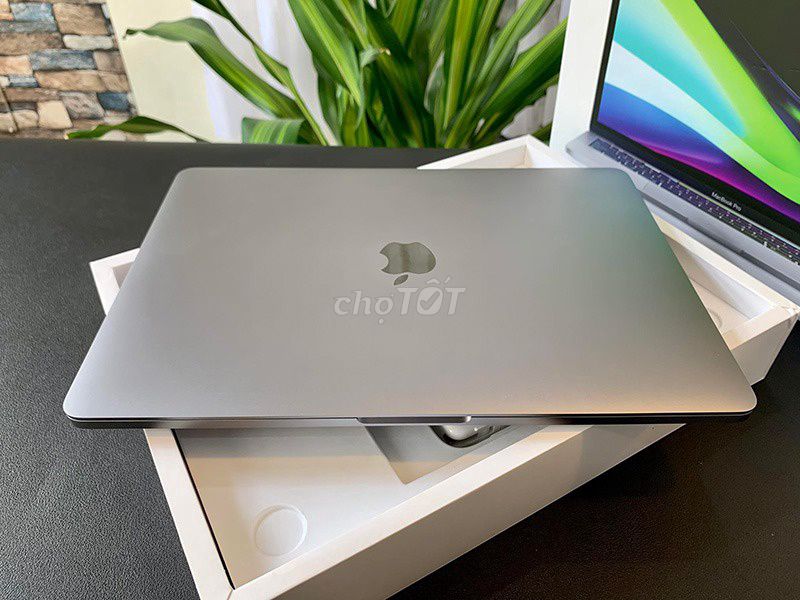 Apple Macbook Pro M2 8GB/256GB Xám. Mua bán Laptop tại Quận Sơn Trà Đà Nẵng được đăng bởi Đinh Nguyễn Bảo Hưng hình 1