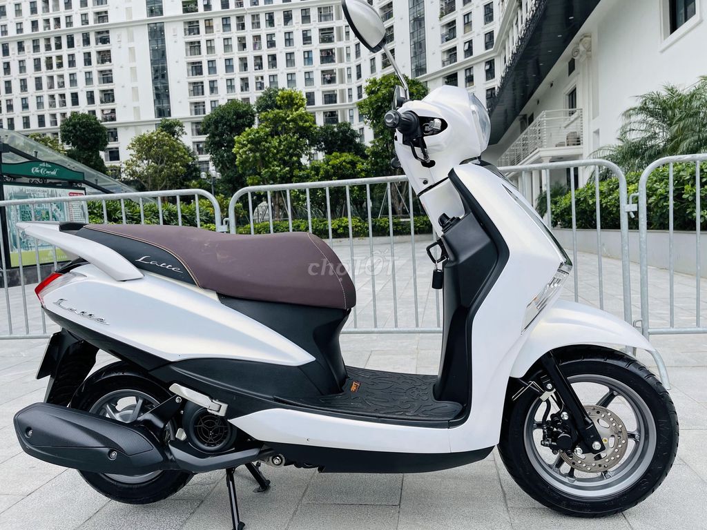 Yamaha Latte 125 Trắng Tinh Đời Cao 2022 Phanh ABS