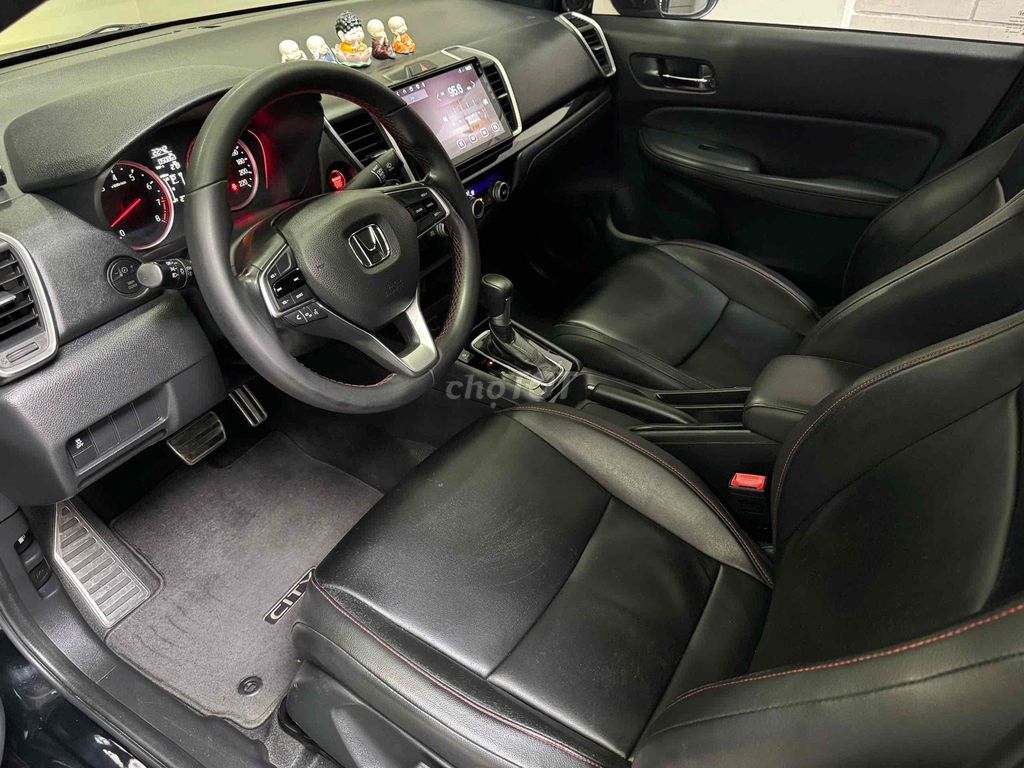 Kia Sedona sản xuất 2019 máy dầu bản Full. Mua bán Ô tô tại Quận Tân Bình Tp Hồ Chí Minh được đăng bởi Cương hình 4