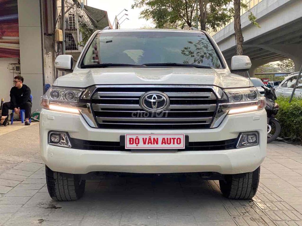 Toyota Land Cruiser 2020 - 80000 km