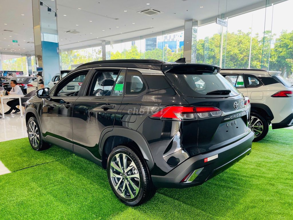 Toyota Corolla Cross 2026 photo 3