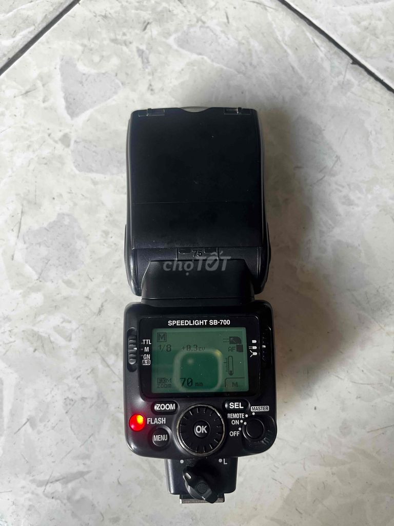 Đèn flash Nikon SB-700 Đen. Mua bán Máy ảnh, Máy quay tại Quận Tân Phú Tp Hồ Chí Minh được đăng bởi Tấn Anh  hình 1