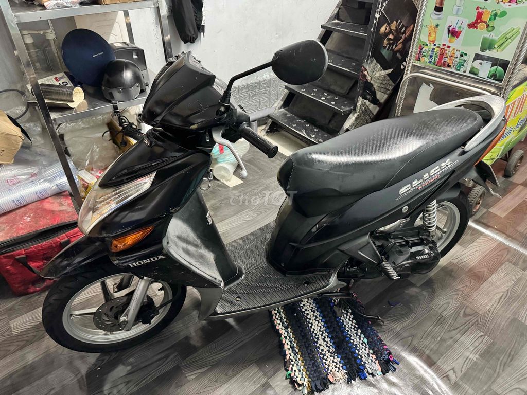 Xe Cick BS Thành Phố, Nhà Dư Xe Bán Bớt. Mua bán Xe máy tại Quận Tân Phú Tp Hồ Chí Minh được đăng bởi Đức Tiến  hình 12