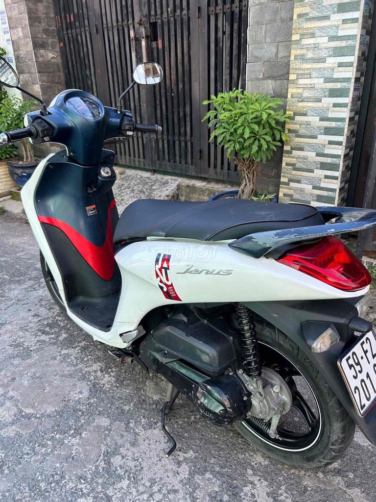 Yamaha Janus 2020 белая оригинальная тихая с доками