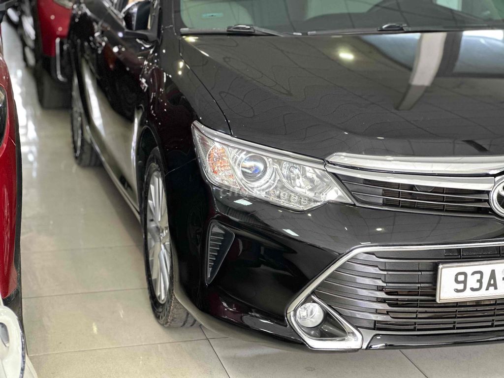Toyota Camry 2017 - 76000 km. Mua bán Ô tô tại Quận 12 Tp Hồ Chí Minh được đăng bởi Nguyễn Hoàng Nam hình 3