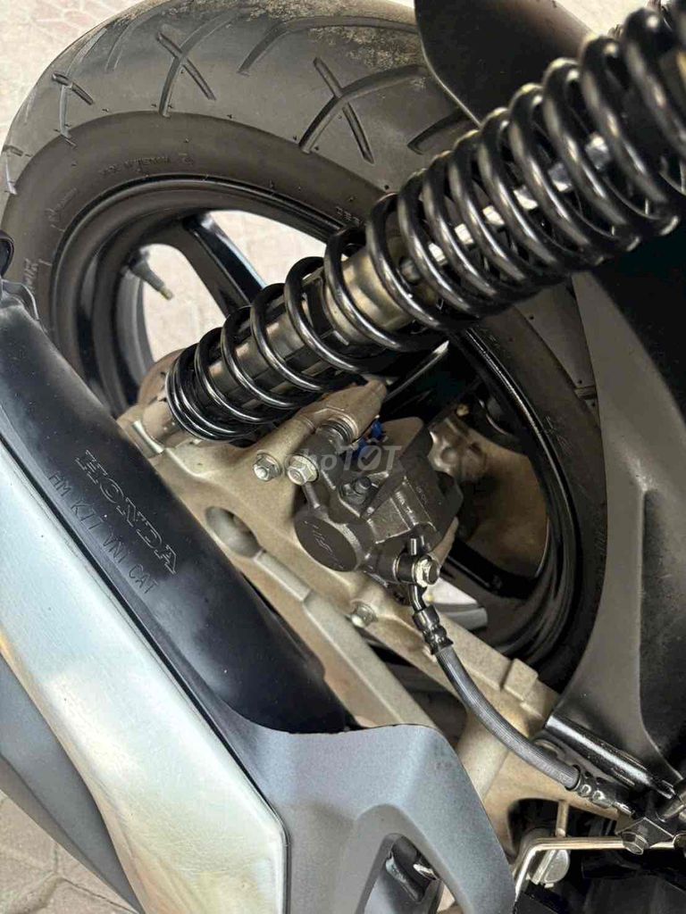 sh 2018 up vỏ nhập cực đẹp 2v km. Mua bán Xe máy tại Quận Kiến An Hải Phòng được đăng bởi Tiến hình 8