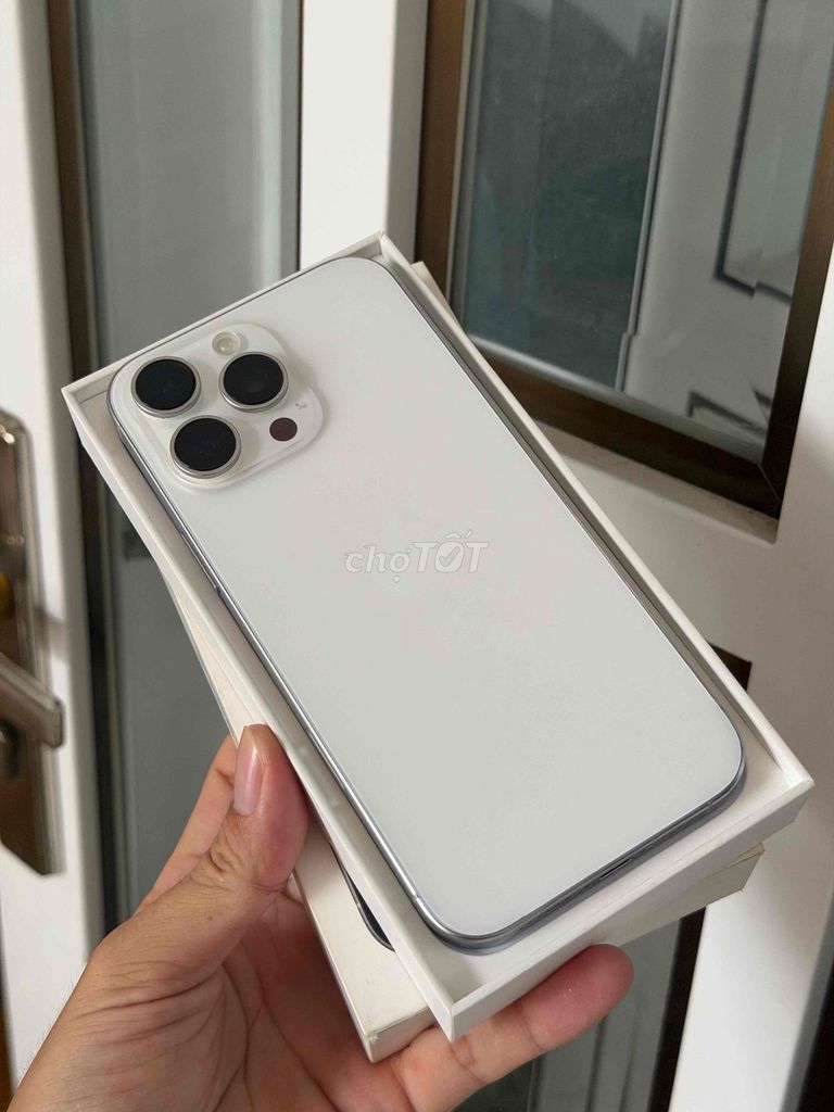 iPhone 16 Pro Max 256GB Trắng VN/A. Mua bán Điện thoại tại Quận Cái Răng Cần Thơ được đăng bởi Đức Xưởng Đức Khánh Lý hình 1