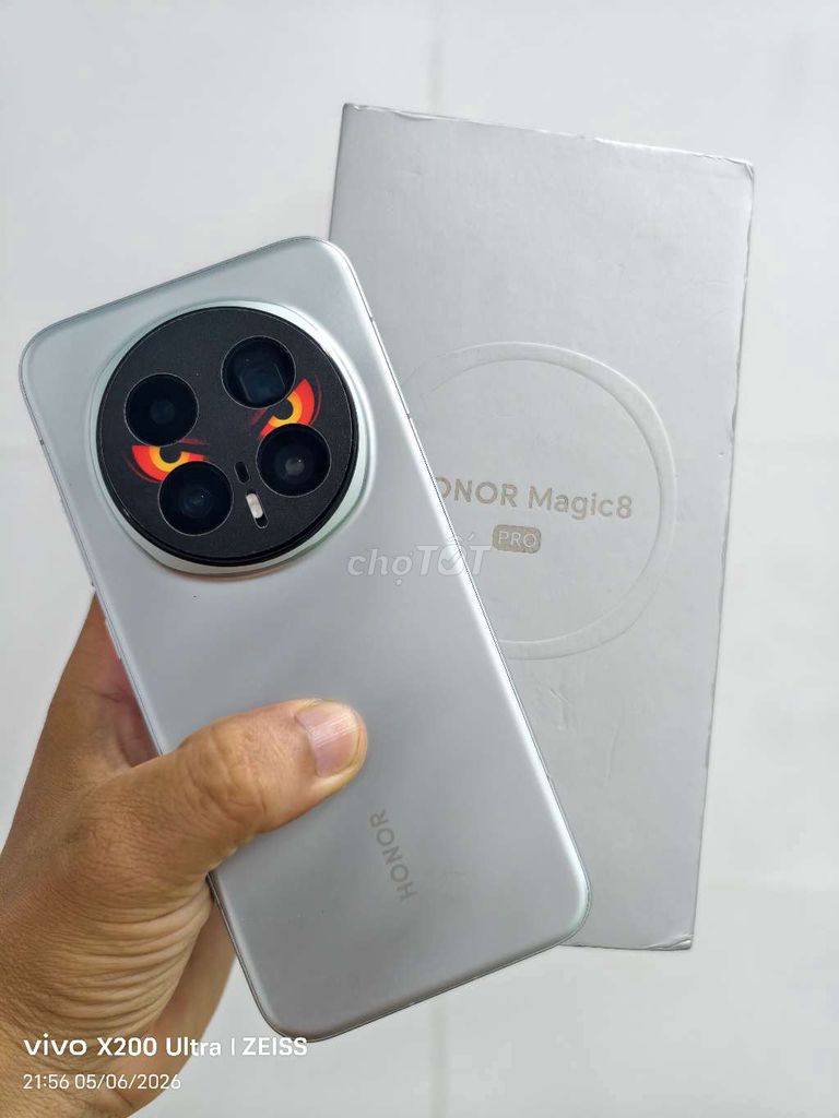 Honor Magic 8 Pro 512GB Bạc. Mua bán Điện thoại tại Thành phố Bến Tre Bến Tre được đăng bởi Lê Trường hình 1