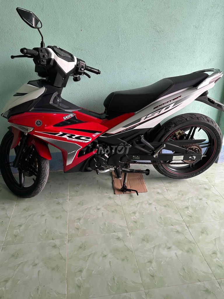 mình cần bán ex 150 đời 2017,,xe còn đẹp và máy im. Mua bán Xe máy tại Huyện Gò Dầu Tây Ninh được đăng bởi Vinh Real hình 3