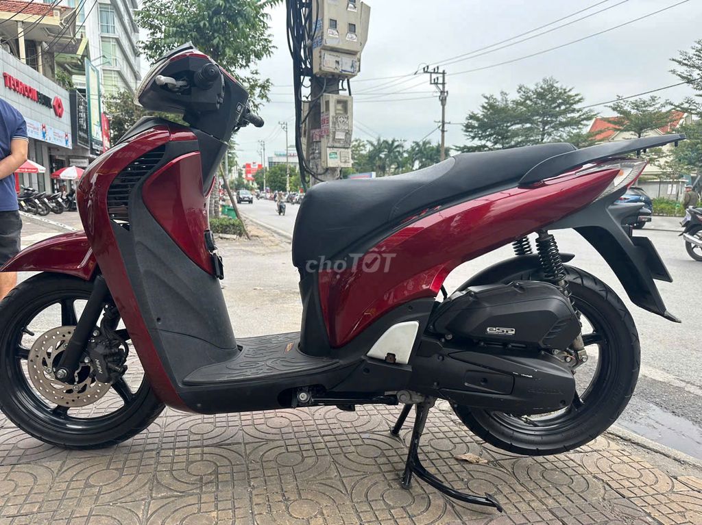 SH nhập 2018. Mua bán Xe máy tại Quận Lê Chân Hải Phòng được đăng bởi Việt Thắng hình 2