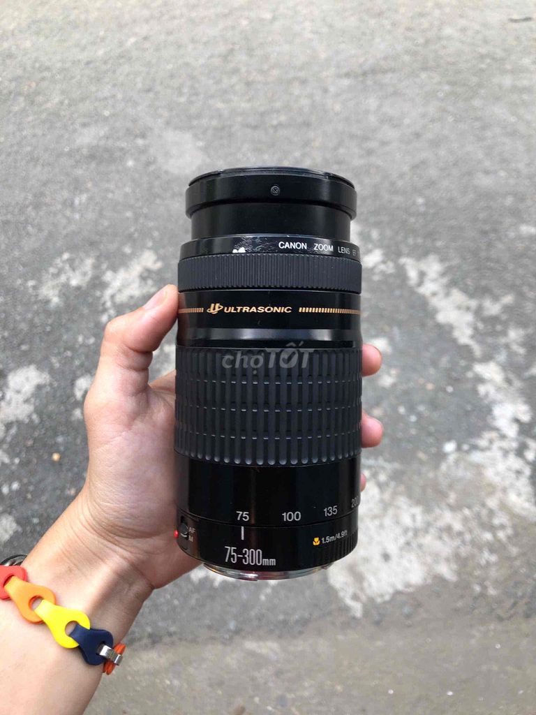 Ống kính Canon 75-300mm USM Đen. Mua bán Máy ảnh, Máy quay tại Quận Phú Nhuận Tp Hồ Chí Minh được đăng bởi Lam Vy  hình 1